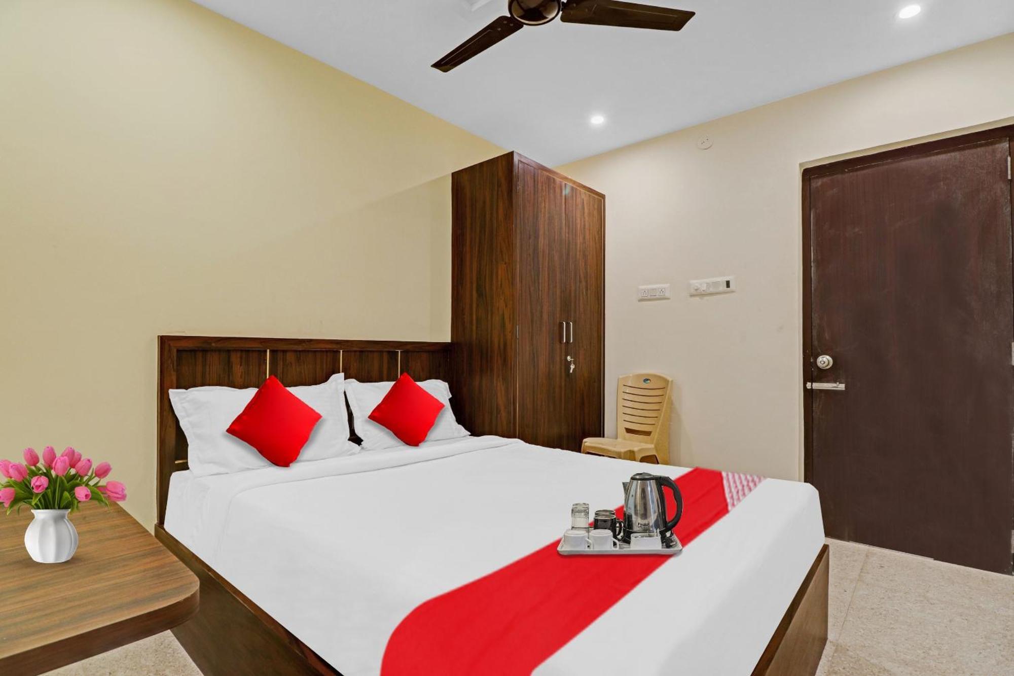 Hotel O Gn Nelli Suites Бангалор Екстериор снимка
