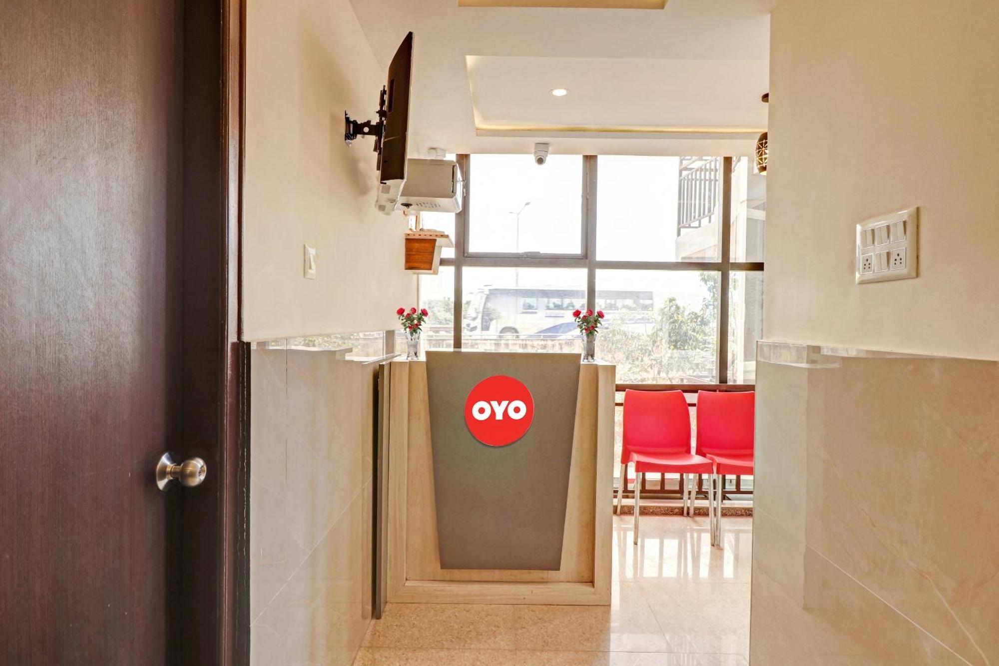 Hotel O Gn Nelli Suites Бангалор Екстериор снимка