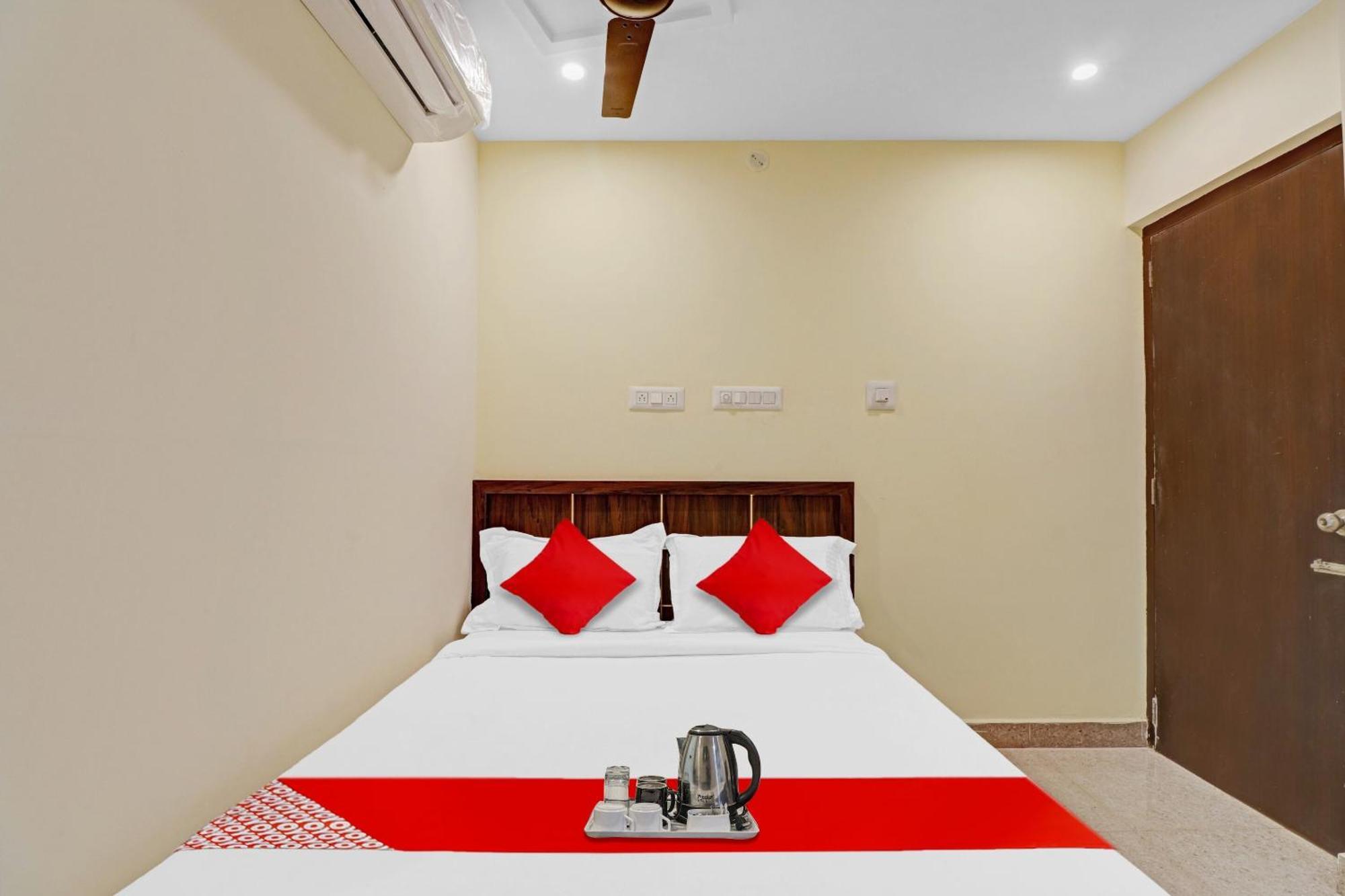 Hotel O Gn Nelli Suites Бангалор Екстериор снимка